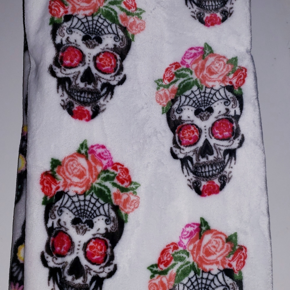 Dia de muetros. Day if the dead skull throw